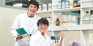 IT���պ�ǰ������� (College of  Nursing & Healthcare Sciences)