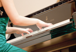 �����а�